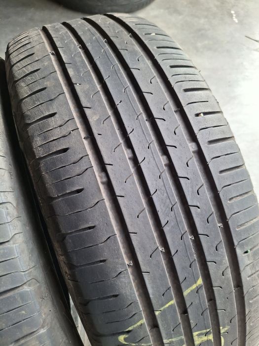 2 Anvelope de vara 205  60 r16 Continental