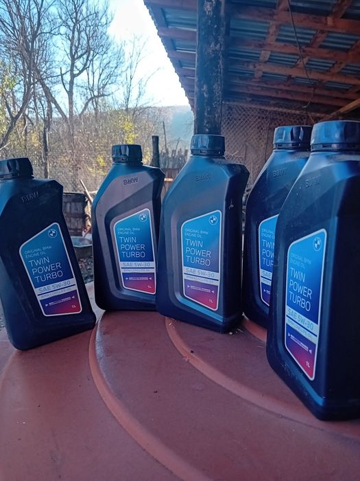 De vânzare ulei și altele plus  un circular după tractor