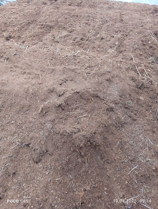 Чернозем в мешках.