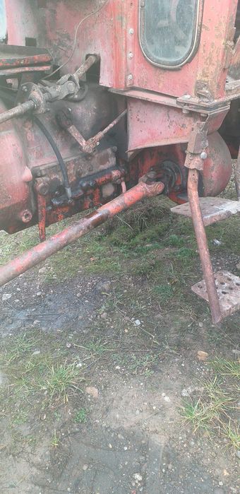 Vand tractor Universal 651   4x4