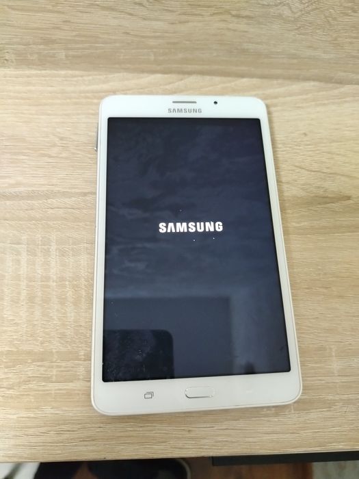 Продам планшет Samsung Galaxy Tab A6