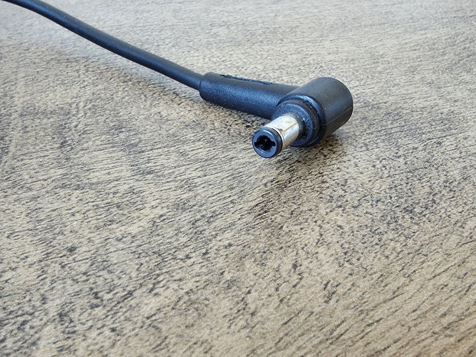 Alimentator 19V 3,42A 65W mufa 5,5x2,5mm