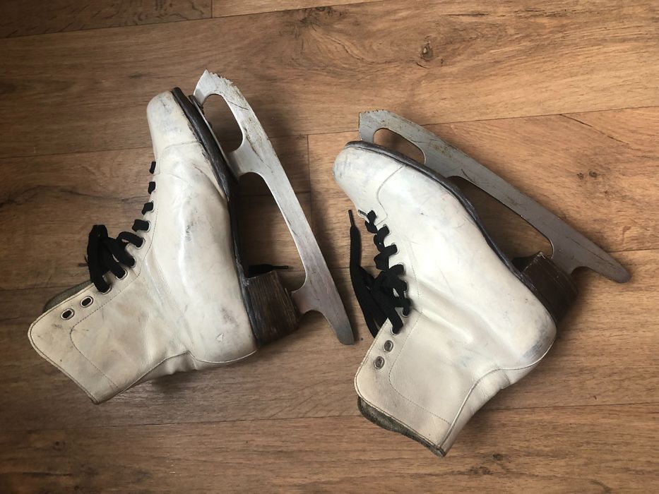 Коньки женские фигурные 24,5см