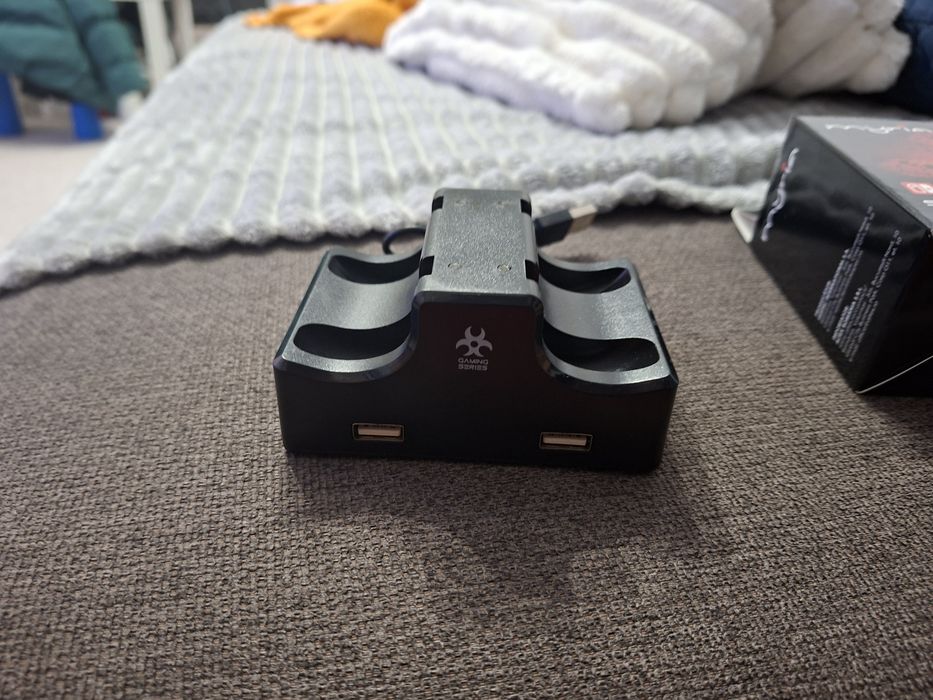 Incarcator Joycons Nintendo Switch Nou, Transport 5lei