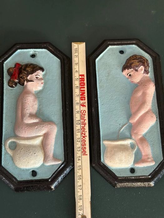 Decor pentru usile de toaleta,din fonta