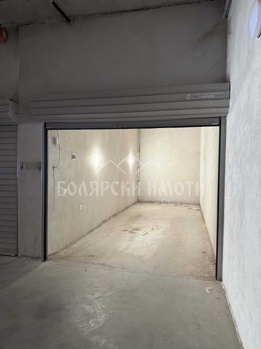 Гараж в кв. Картала