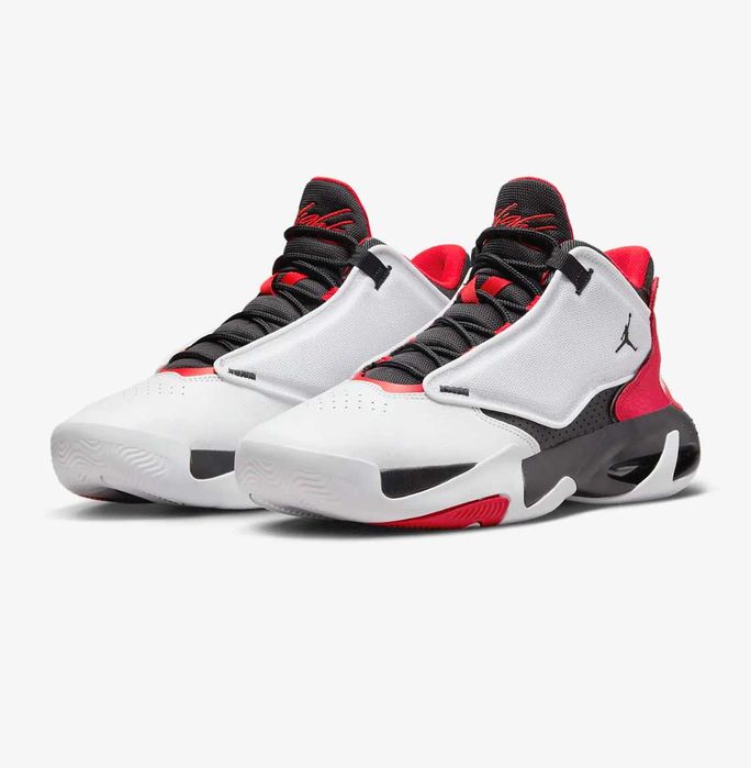 NIKE Спортни обувки JORDAN MAX AURA 4