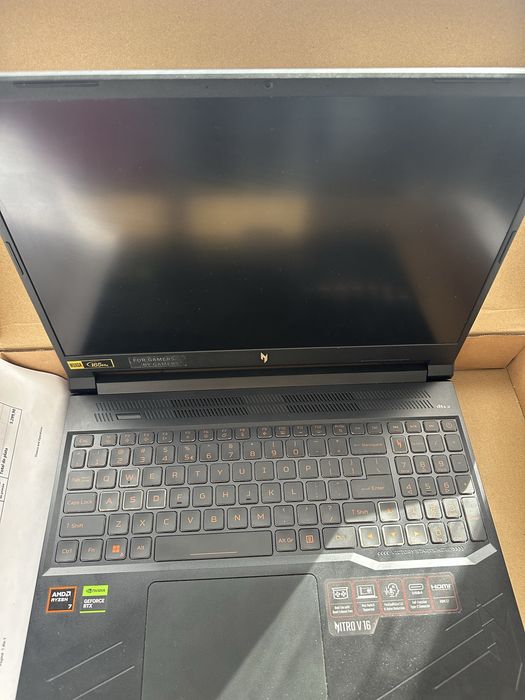 Acer nitro v16 4060rtx Garantie 1 an Altex