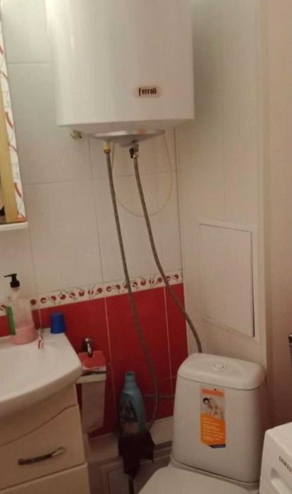 продам двухкомнатную квартиру