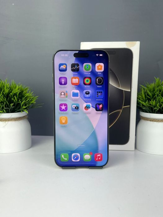 Телефон Apple iPhone 16 Pro Max 512GB