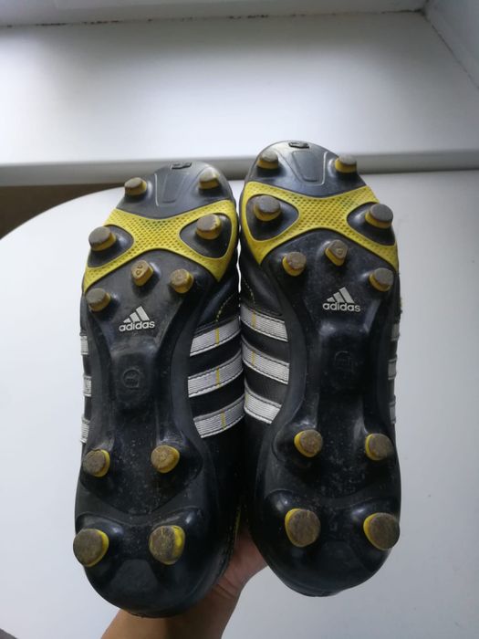 Футбольные бутсы Adidas Adipure 11pro