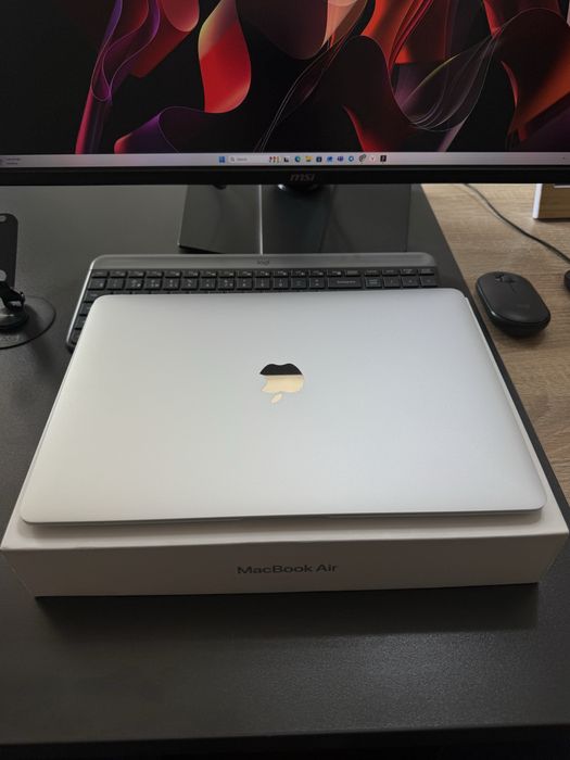 Macbook air m1 91% ideal 500$