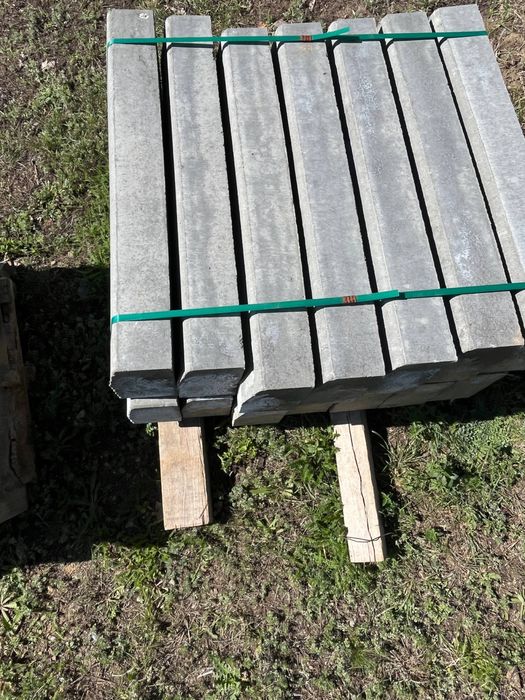 Продам бордюры 28штук