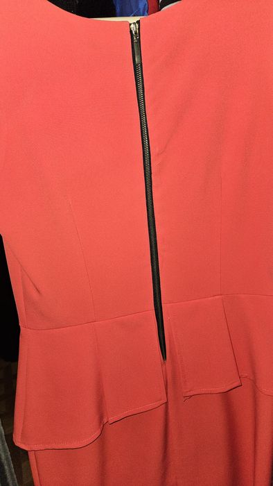 Rochie rosie marimea s
