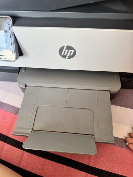 HP OfficeJet 8012e – Imprimantă Multifuncțională Wi-Fi