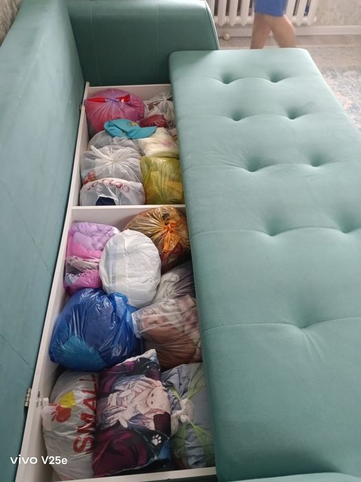 Диван раскладной хорошего состояние