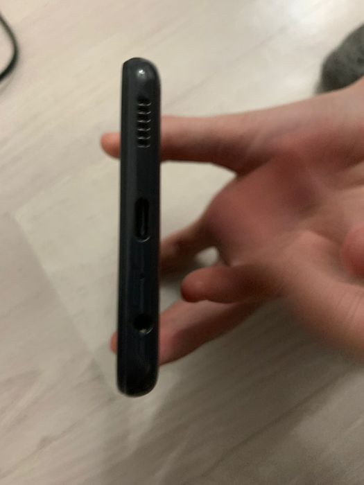 SAMSUNG A13  срочно