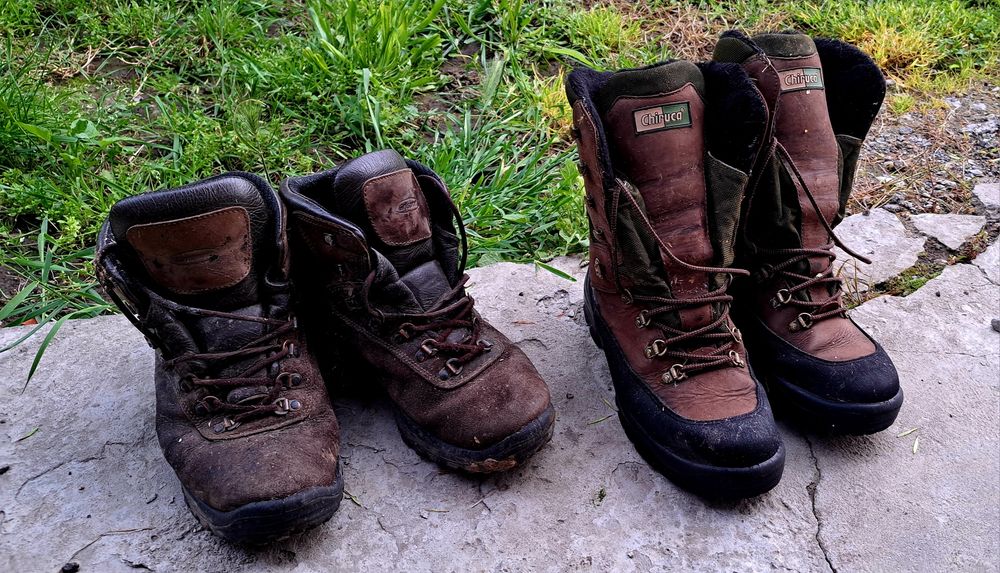 Продавам ловни обувки чирука