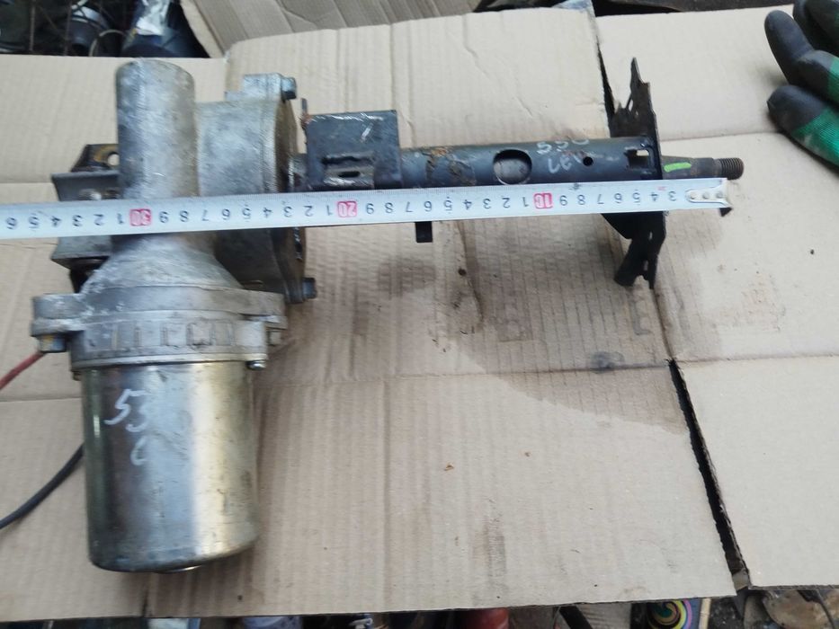 Reductor cu motor 12 volți