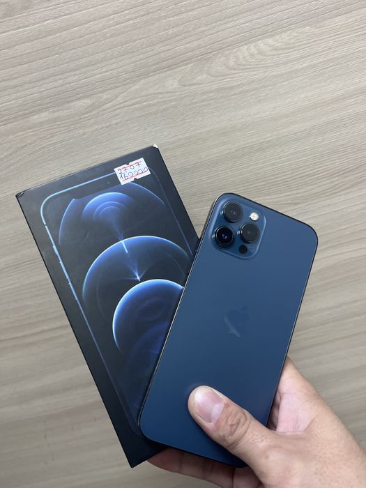 Айфон 12про мах память 256гб