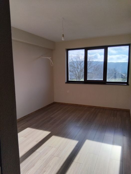 Новопостроена къща в с. Генерал Кантарджиево с Акт 16