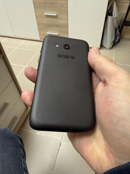 Alcatel Pixi 4 - отлични