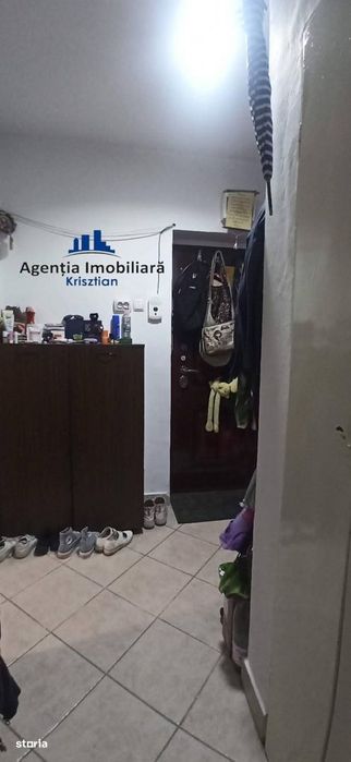 Apartament cu 3 camere de vânzare zona Micro 15