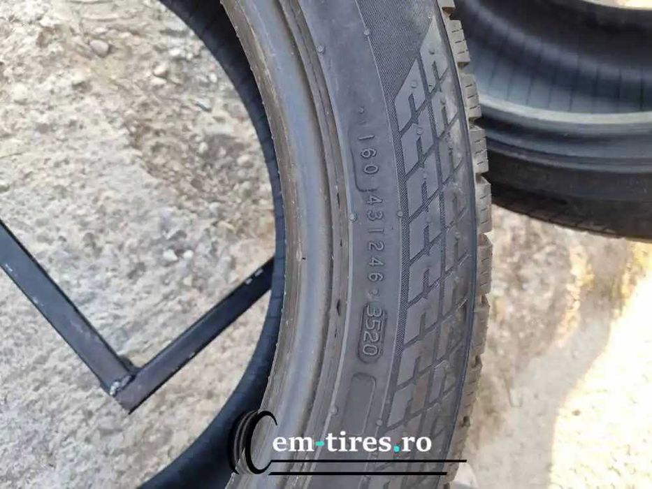 SET 2 Anvelope Iarna 235/45 R18 NOKIAN WR Snowproof P 98V