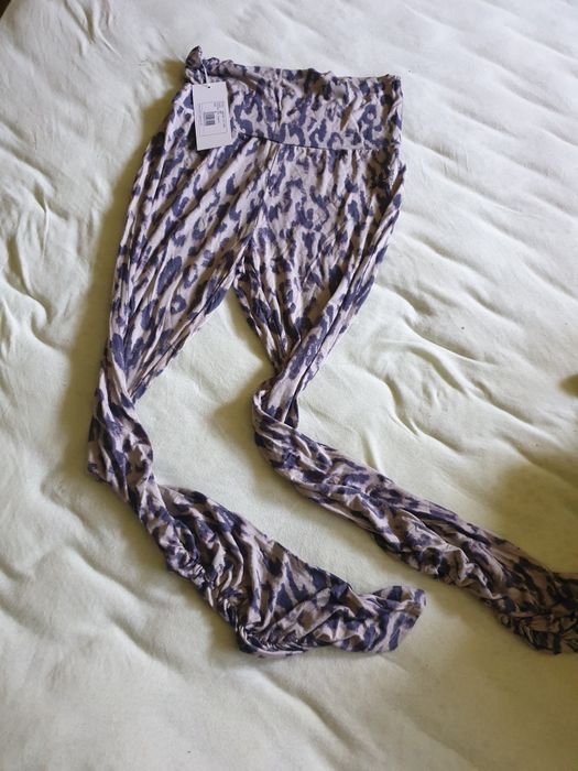 Клин за Yoga   .