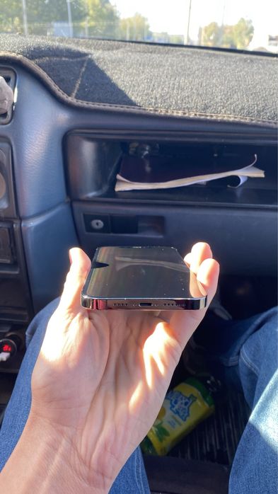 Айфон 12про Макс