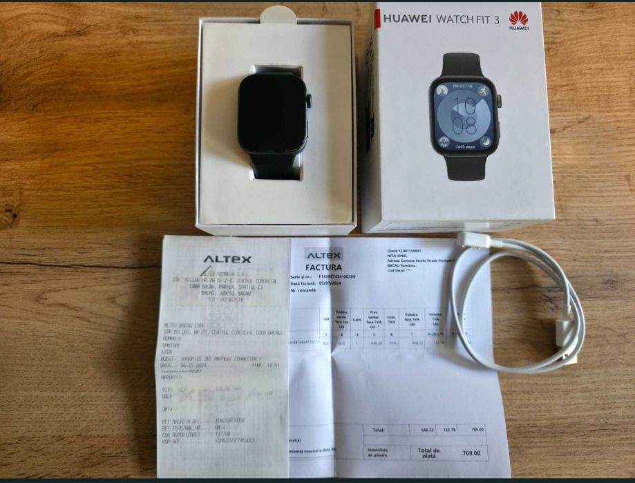 Vând ceas Huawei watch Fit 3