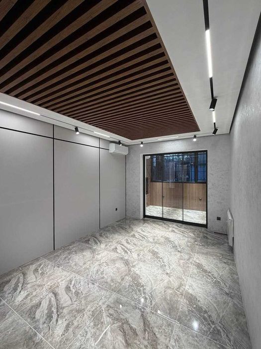 Продается евро офис на Новомосковской (АС)