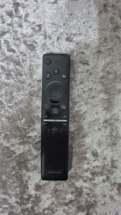 Телевизор Samsung UE50TU8000U Led