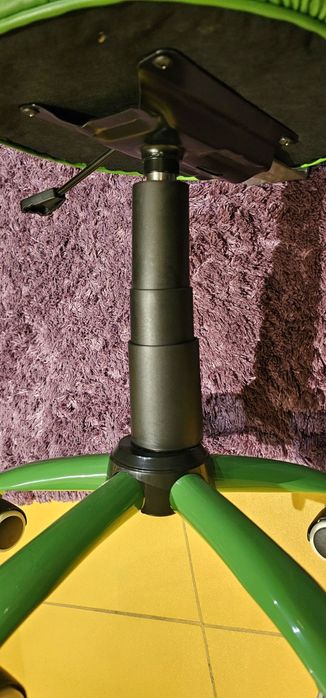 Офис стол Гол-Футболен.Почти неизползван