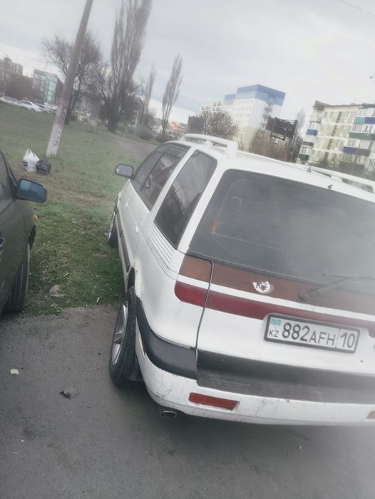 Продам машину mitsubishi