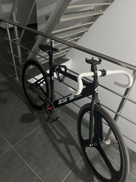 Продам Фикс состояние хорошая