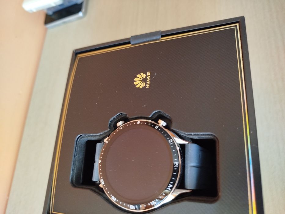 Смарт часовник Huawei GT2 46mm.
