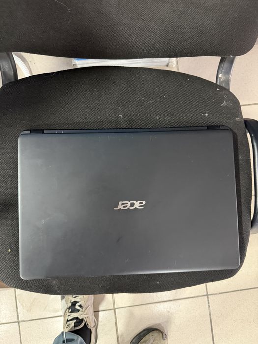 Vand laptop acer aspire 3 i5 8265u 8gb ssd 256gb full hd 15,6 inch