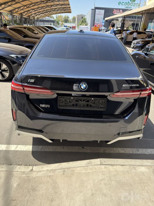 BMW i5 40L M Sport paket 2025 yil