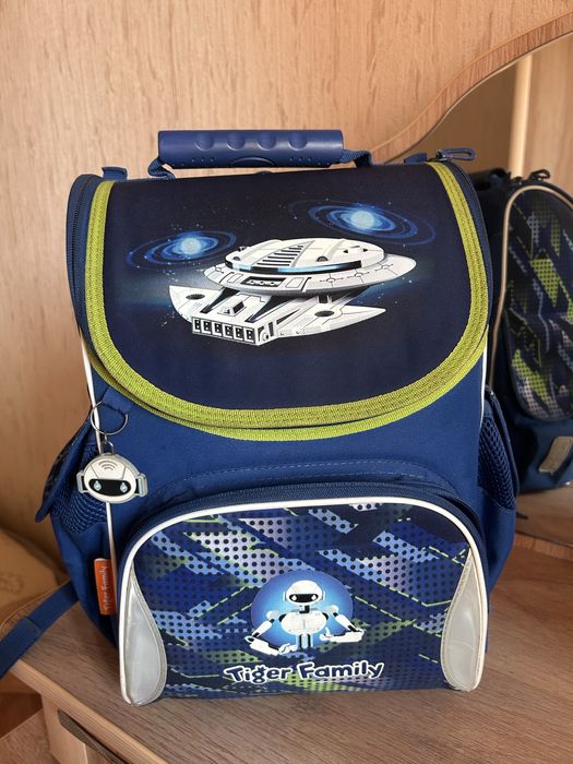 Продам рюкзак детский ортопедический