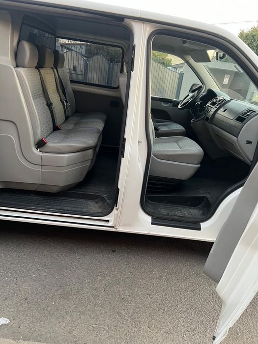 VOLKSWAGEN Transporter 2011 — imagine 5