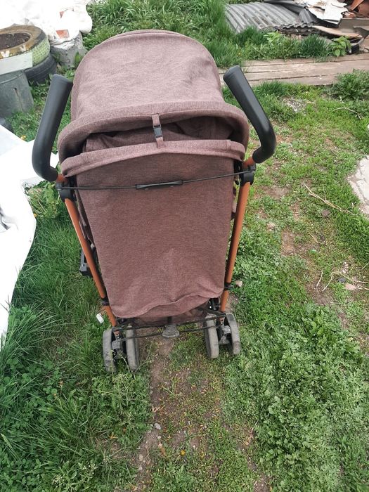 Продам коляску)))