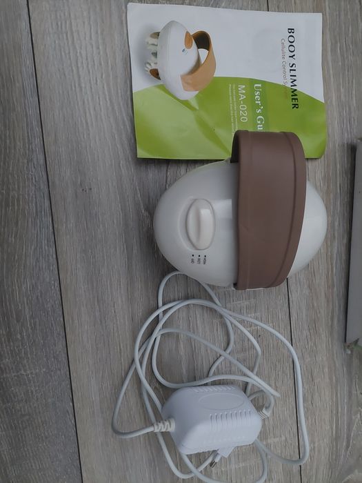 Aparat de masaj Booy Slimmer