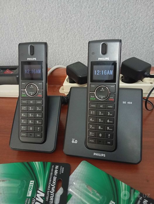 2в1.Радиотелефон PHILIPS  две трубки на один телефонный номер.