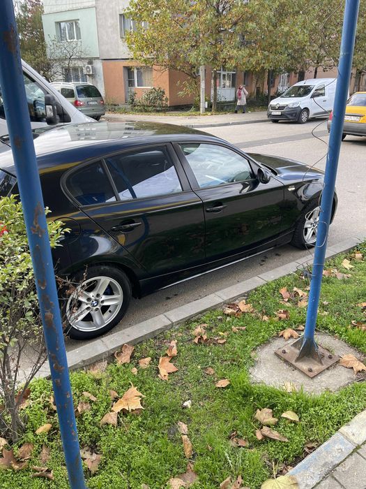 BMW SERIA 1 2.0d  s-au schimb