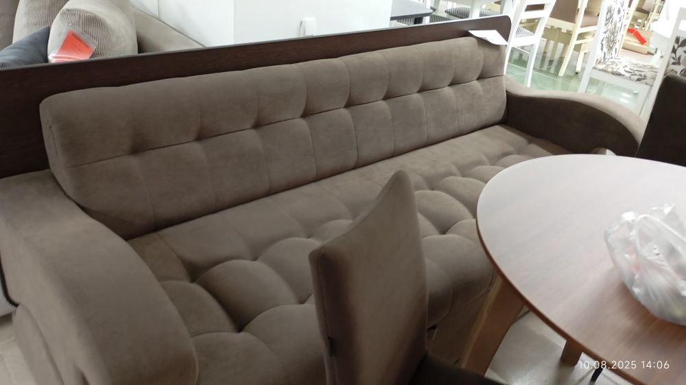 Продам новый диван