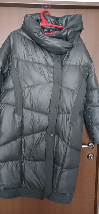 Продам зимний пуховик