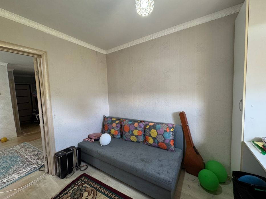 Продам 3 ком кв по улице Кеншелер