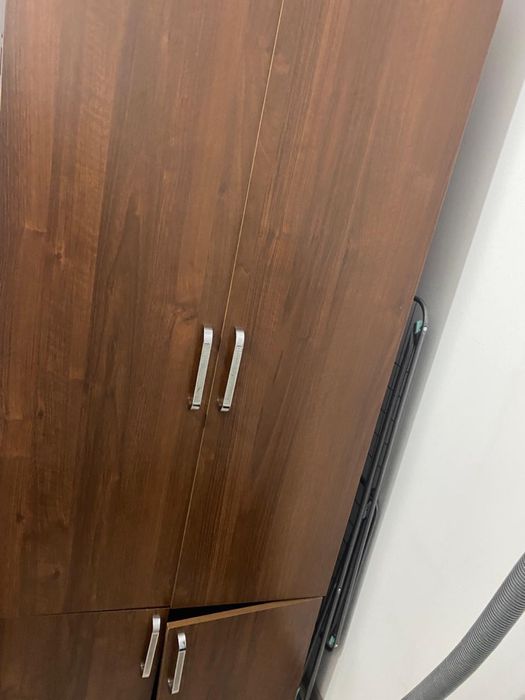 Продам шкаф в хорошем состоянии