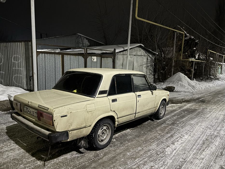 Продам автомобиль ваз 2105